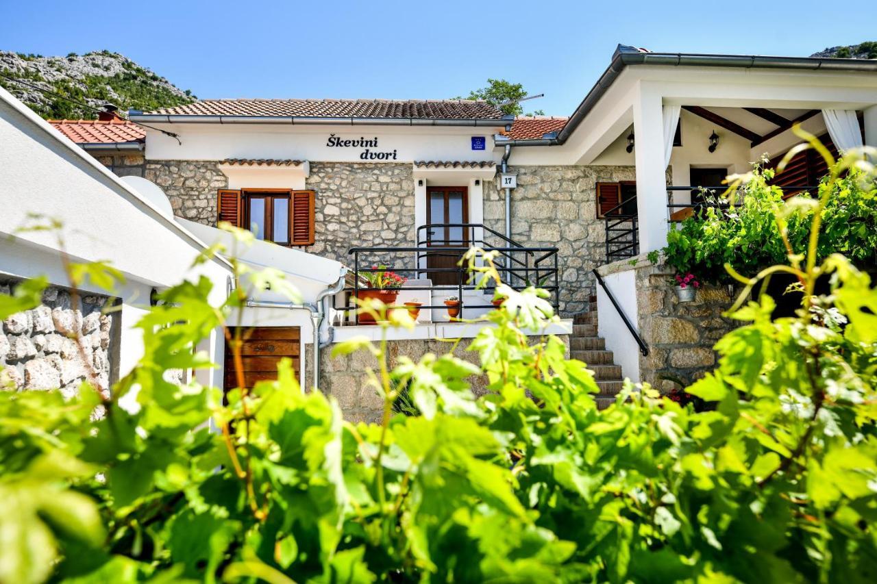 Holiday Home Skevini Dvori Starigrad Paklenica Luaran gambar