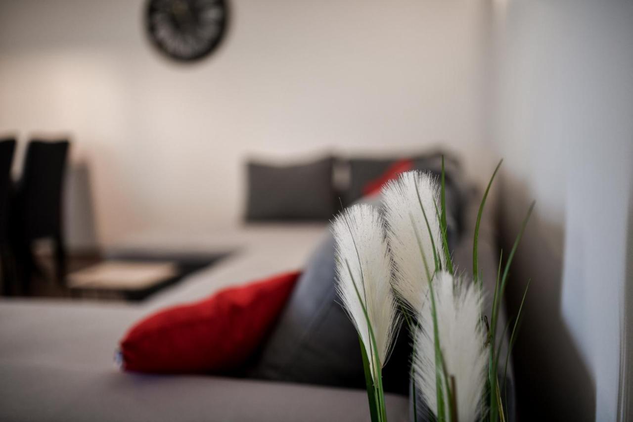 Holiday Home Skevini Dvori Starigrad Paklenica Luaran gambar