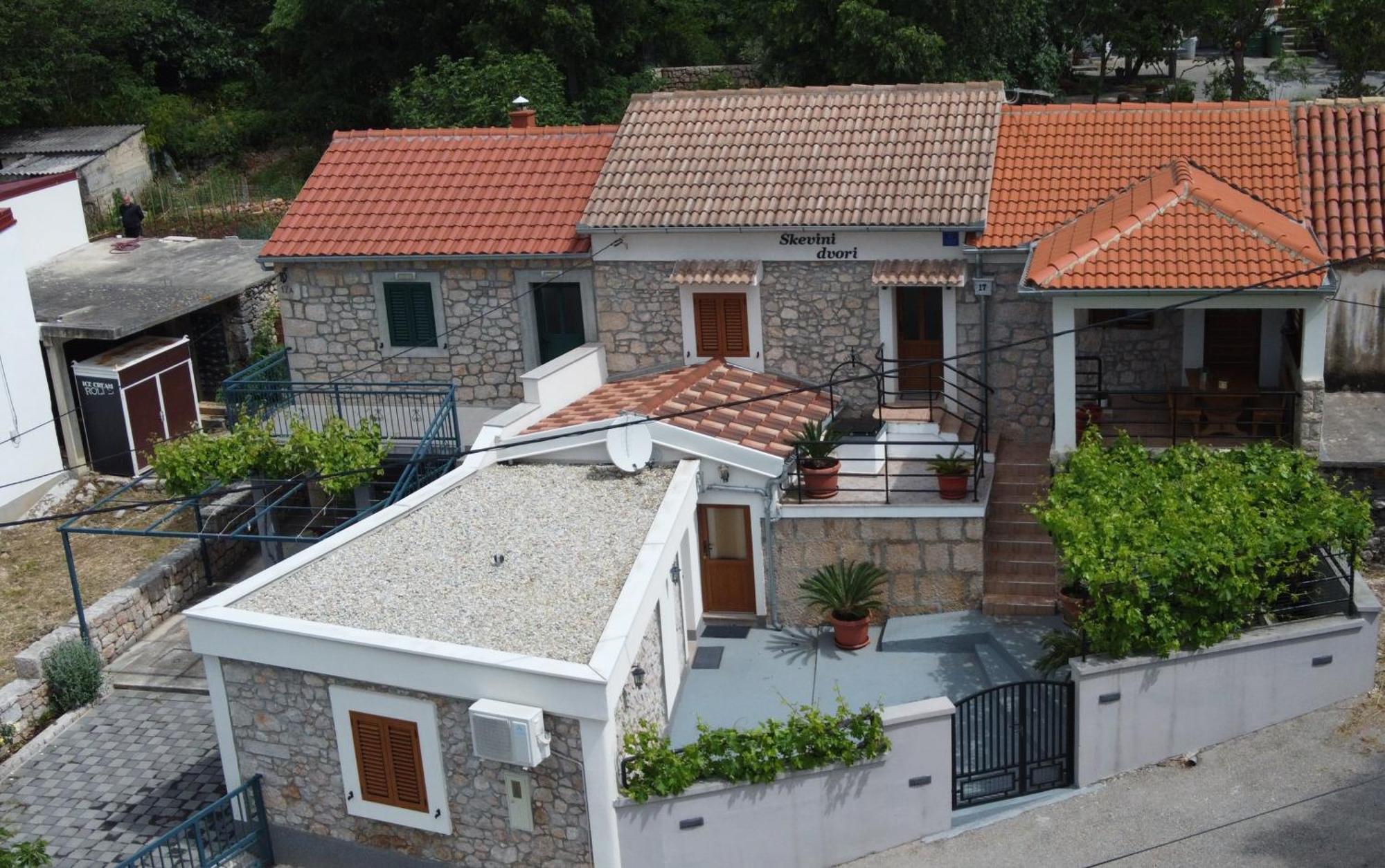 Holiday Home Skevini Dvori Starigrad Paklenica Luaran gambar